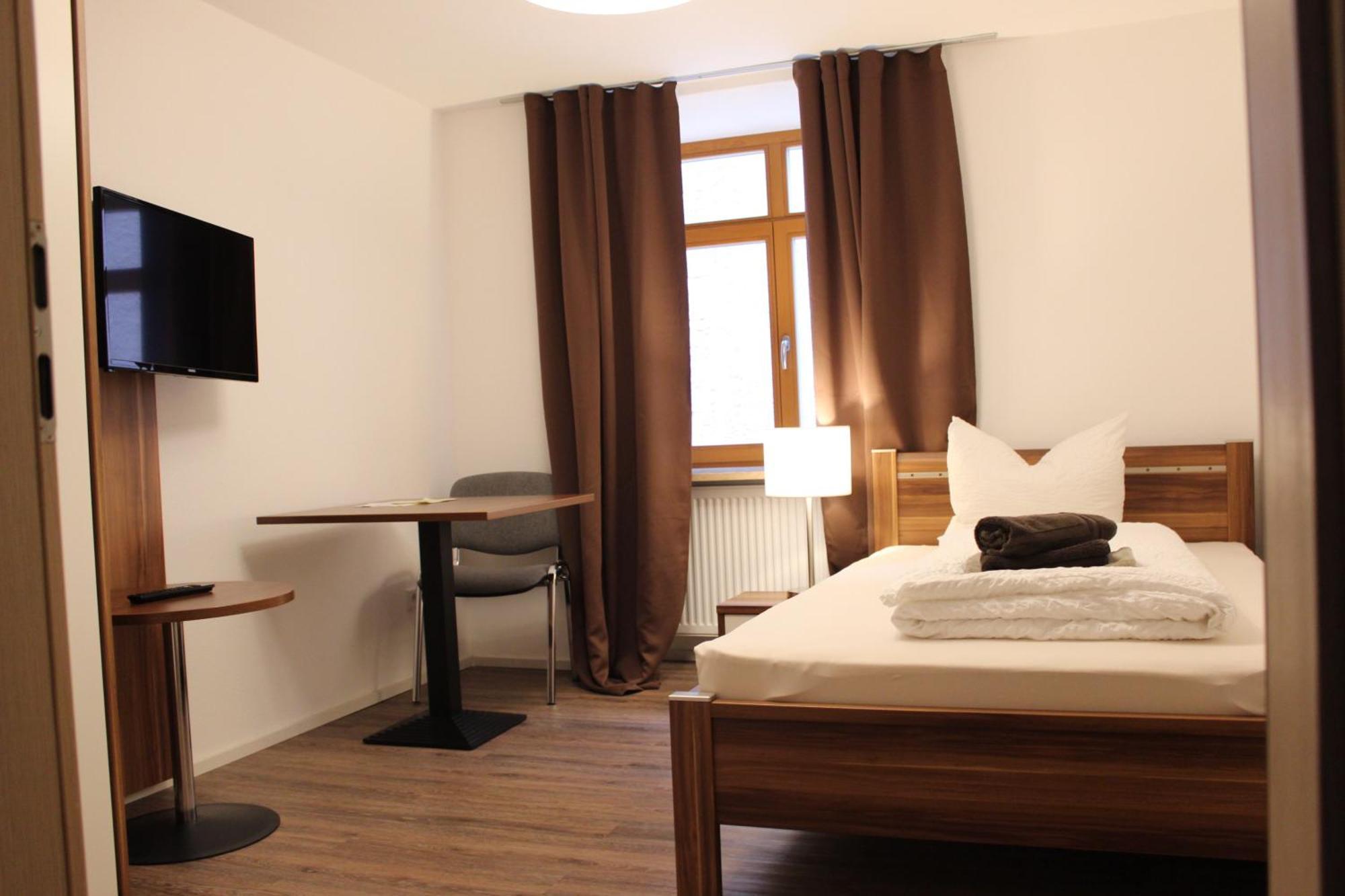 Greenpartment Boardinghouse Neustadt Neustadt an der Donau Bilik gambar